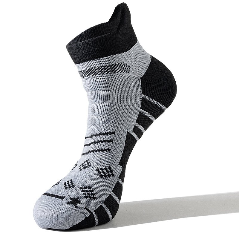 Adult Non-Slip Quick-Drying Sports Short Tube Nylon Socks