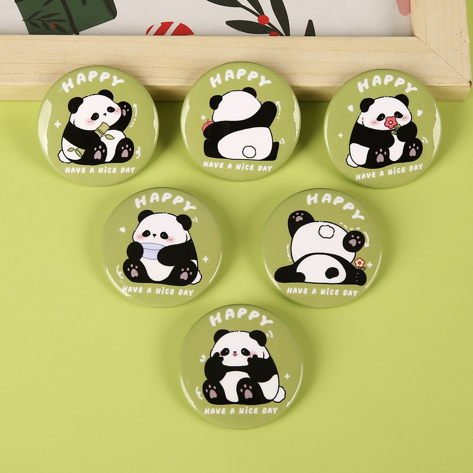 1.77-inch Creative Tinplate Badge Dog Brooch Student Cartoon Badge Bag Pendant