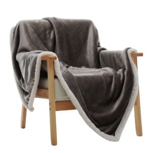 Double-sided soft thick warm plush blanket